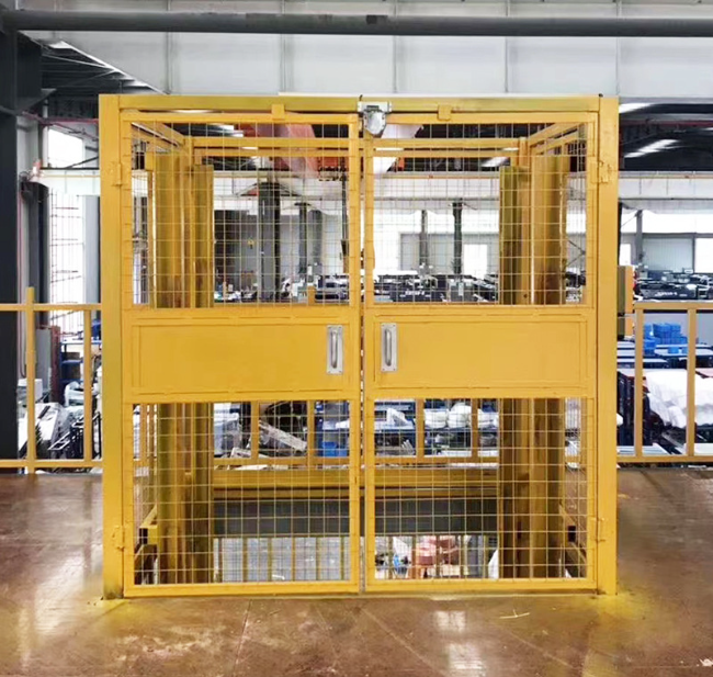 鸡西智能导轨式升降机亮相